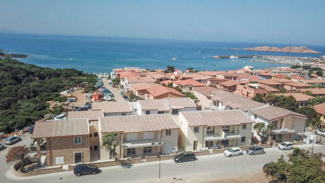 Residence La Marina Isola Rossa Exterior photo