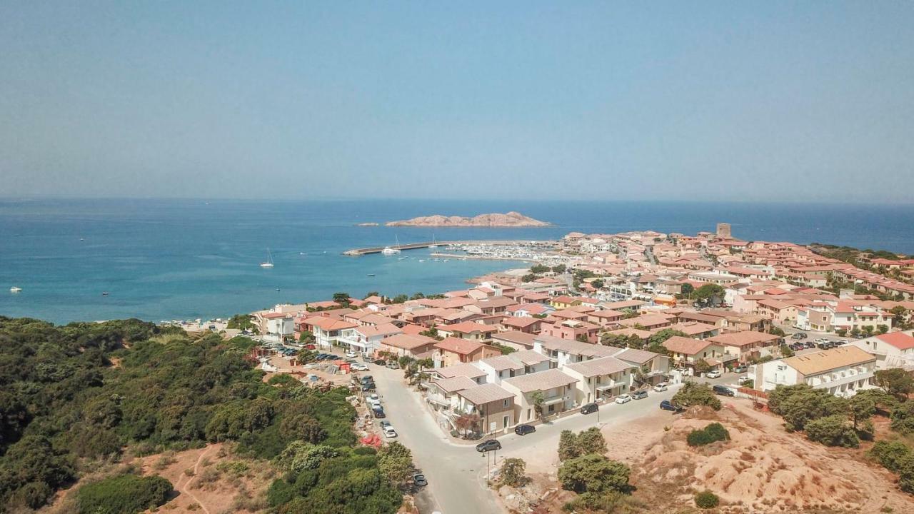 Residence La Marina Isola Rossa Exterior photo